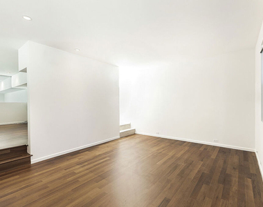 714 Westbourne Drive - Photo Thumbnail 15