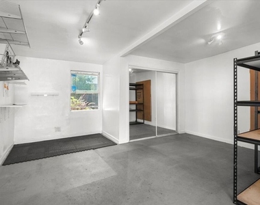 8908 Gibson Street - Photo Thumbnail 35