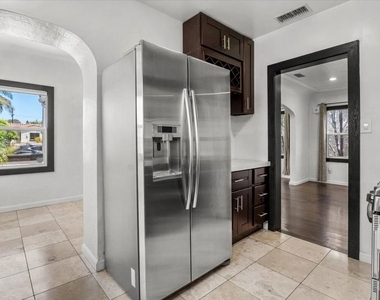 8908 Gibson Street - Photo Thumbnail 31