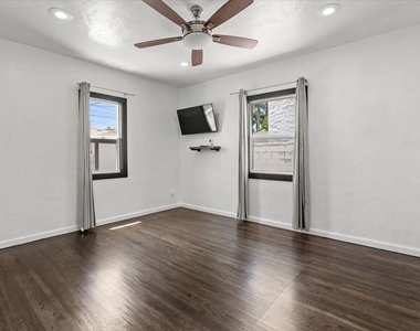 8908 Gibson Street - Photo Thumbnail 32