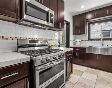8908 Gibson Street - Photo Thumbnail 19