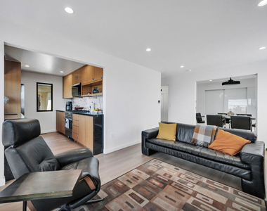1536 Prospect Avenue - Photo Thumbnail 15