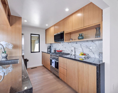 1536 Prospect Avenue - Photo Thumbnail 10