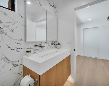 1536 Prospect Avenue - Photo Thumbnail 25