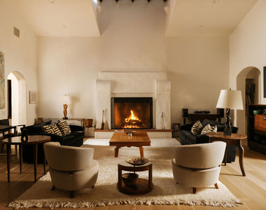 3211 Retreat Court - Photo Thumbnail 4