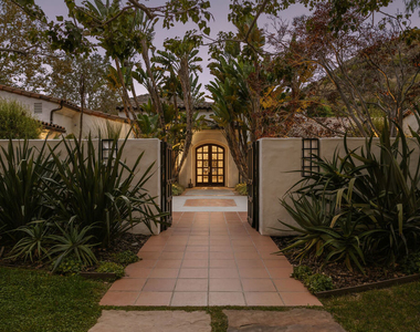 3211 Retreat Court - Photo Thumbnail 47