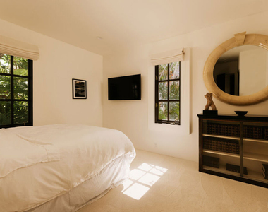 3211 Retreat Court - Photo Thumbnail 57