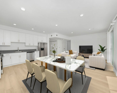 14825 Delano Street - Photo Thumbnail 3