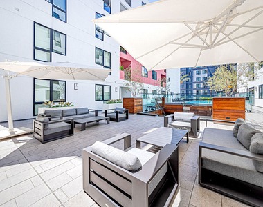1234 Wilshire Boulevard - Photo Thumbnail 24