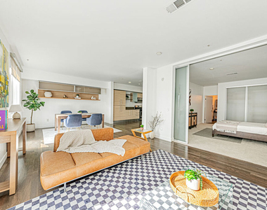 1234 Wilshire Boulevard - Photo Thumbnail 5
