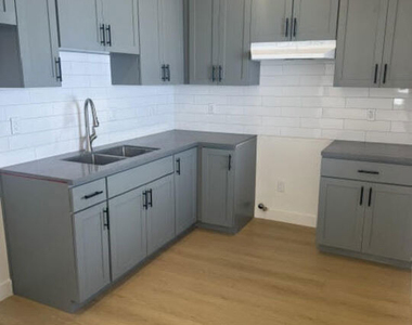 4305 Garthwaite Avenue - Photo Thumbnail 1