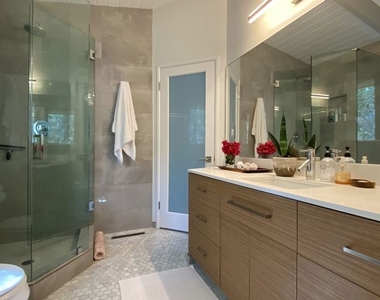 4620 Balboa Avenue - Photo Thumbnail 20