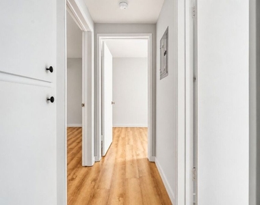 20 Eastwind Street - Photo Thumbnail 8