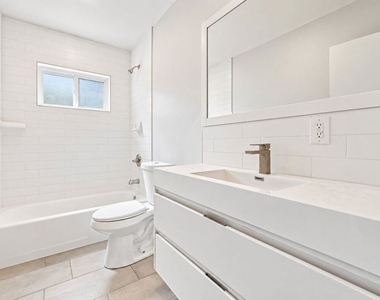20 Eastwind Street - Photo Thumbnail 7
