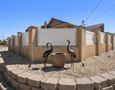 6811 Boxford Drive - Photo Thumbnail 2