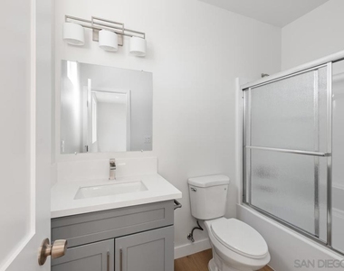 10349 Lipscomb Dr - Photo Thumbnail 15