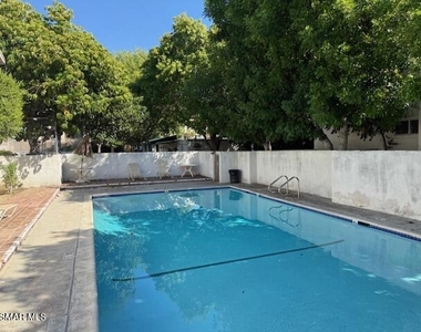 18619 Collins Street - Photo Thumbnail 28