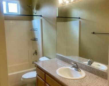 49634 Wayne Street - Photo Thumbnail 20