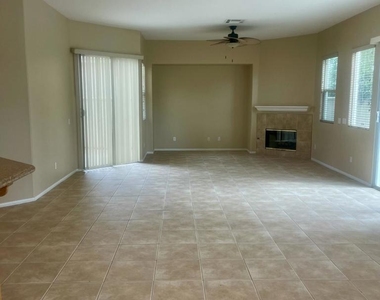 49634 Wayne Street - Photo Thumbnail 10
