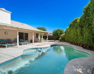 79105 Ocotillo Drive - Photo Thumbnail 19