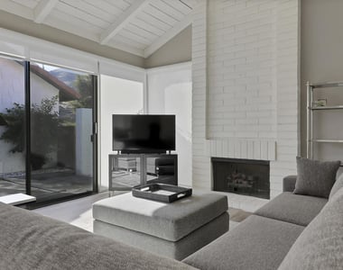 2545 Miramonte Circle W - Photo Thumbnail 4
