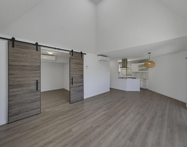 71933 Eleanora Lane - Photo Thumbnail 2