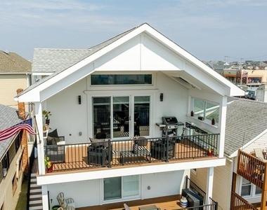 62 Ohio Avenue - Photo Thumbnail 12