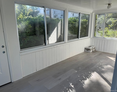6 Red Brook Terrace - Photo Thumbnail 6