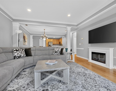 24 N De Baun Avenue - Photo Thumbnail 10