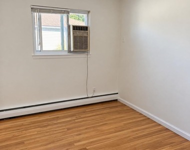 94 Union Avenue - Photo Thumbnail 6