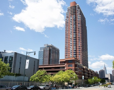 474 48th Avenue - Photo Thumbnail 21