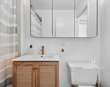 474 48th Avenue - Photo Thumbnail 3