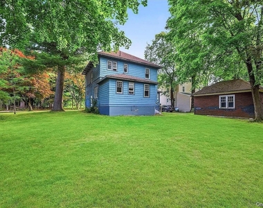 13 Cottage Street - Photo Thumbnail 1