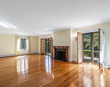 84 Luquer Road - Photo Thumbnail 4