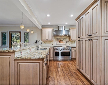 84 Luquer Road - Photo Thumbnail 9