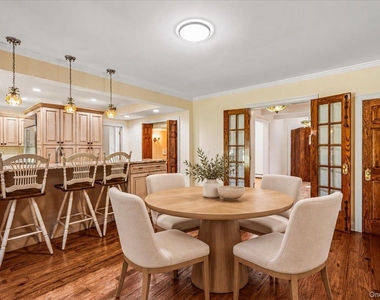 84 Luquer Road - Photo Thumbnail 8