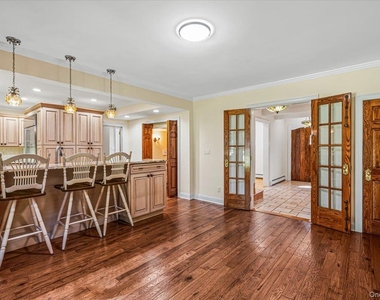 84 Luquer Road - Photo Thumbnail 6