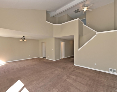 56 South Pond Lane - Photo Thumbnail 14