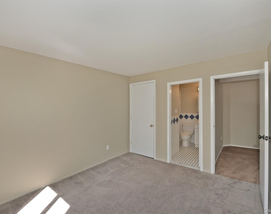 56 South Pond Lane - Photo Thumbnail 15