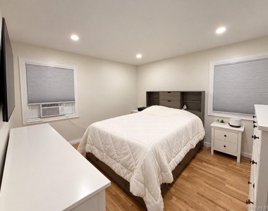 127 Courthouse Road - Photo Thumbnail 2