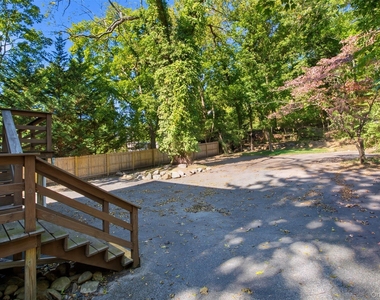 149 Fort Salonga Road - Photo Thumbnail 17