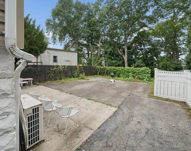 84 Howard Street - Photo Thumbnail 16