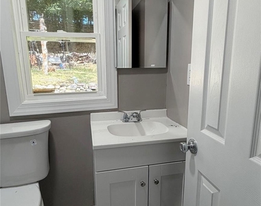 595 Saddle River Road - Photo Thumbnail 12