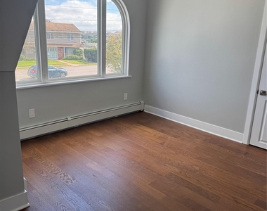 50 Cedar Point Drive - Photo Thumbnail 19