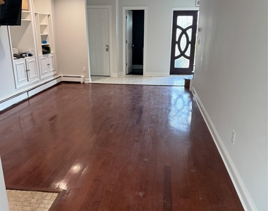 50 Cedar Point Drive - Photo Thumbnail 10