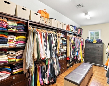 34 Woodcrest Lane - Photo Thumbnail 28