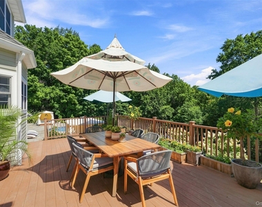 34 Woodcrest Lane - Photo Thumbnail 37