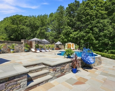 34 Woodcrest Lane - Photo Thumbnail 43