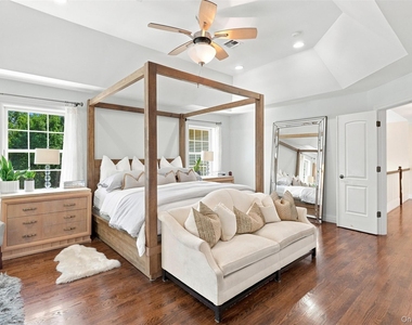 34 Woodcrest Lane - Photo Thumbnail 25