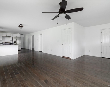 80 W Dorsey Lane - Photo Thumbnail 3